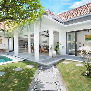 Sunglow Villa Seminyak (Bali)